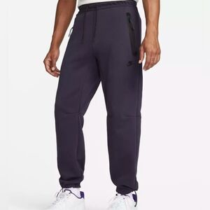 Nike Sportswear Tech Fleece Jogger Pants Mens Medium Purple  DQ4312 540 Ravens